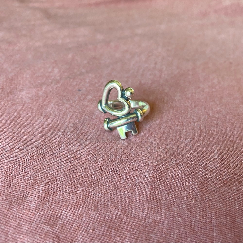 JAMES AVERY KEY TO MY HEART RING